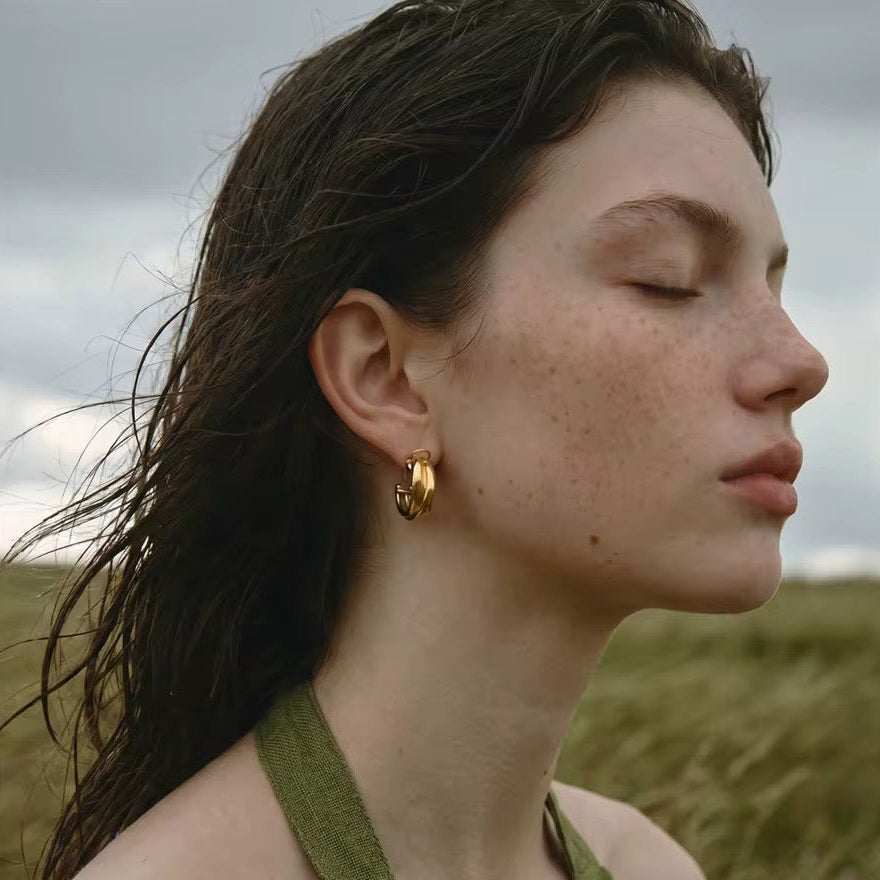 Earring Gold Divine