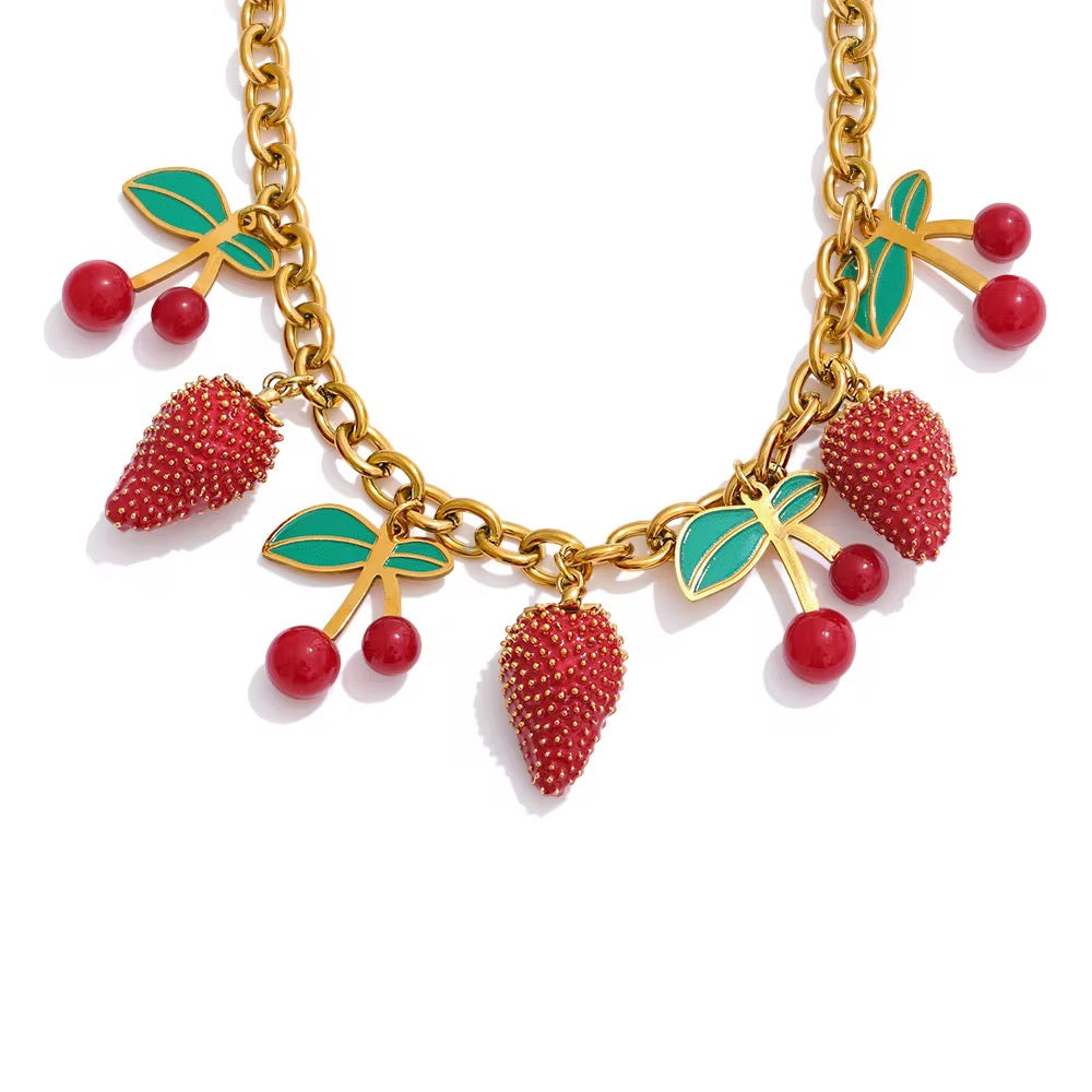 Necklace straw cherry’s